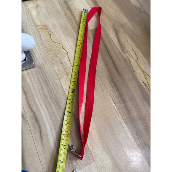 18” red lanyard - Picture 1 of 6
